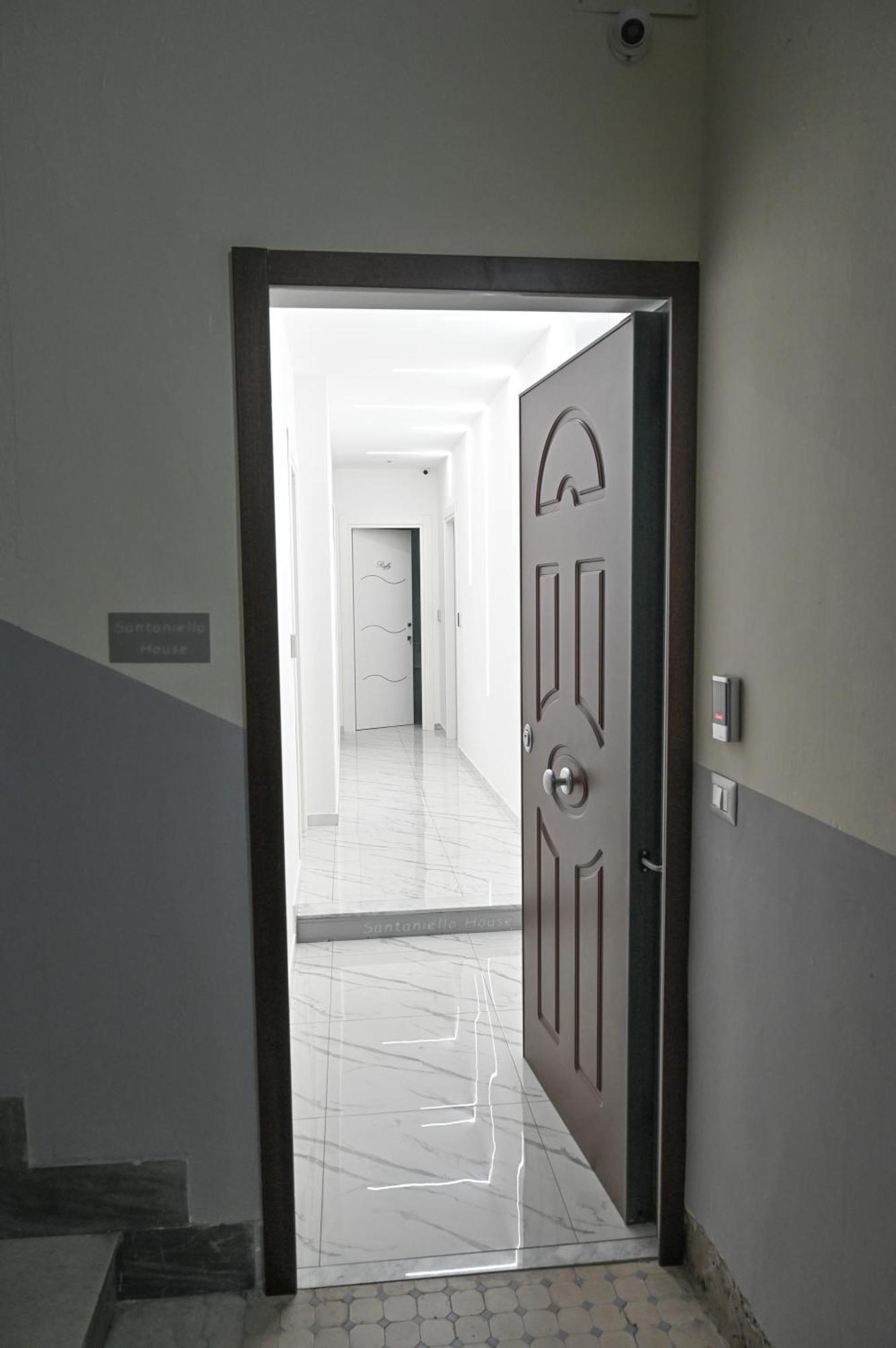 나폴리 Bebsantaniellohouse1 B&B 외부 사진